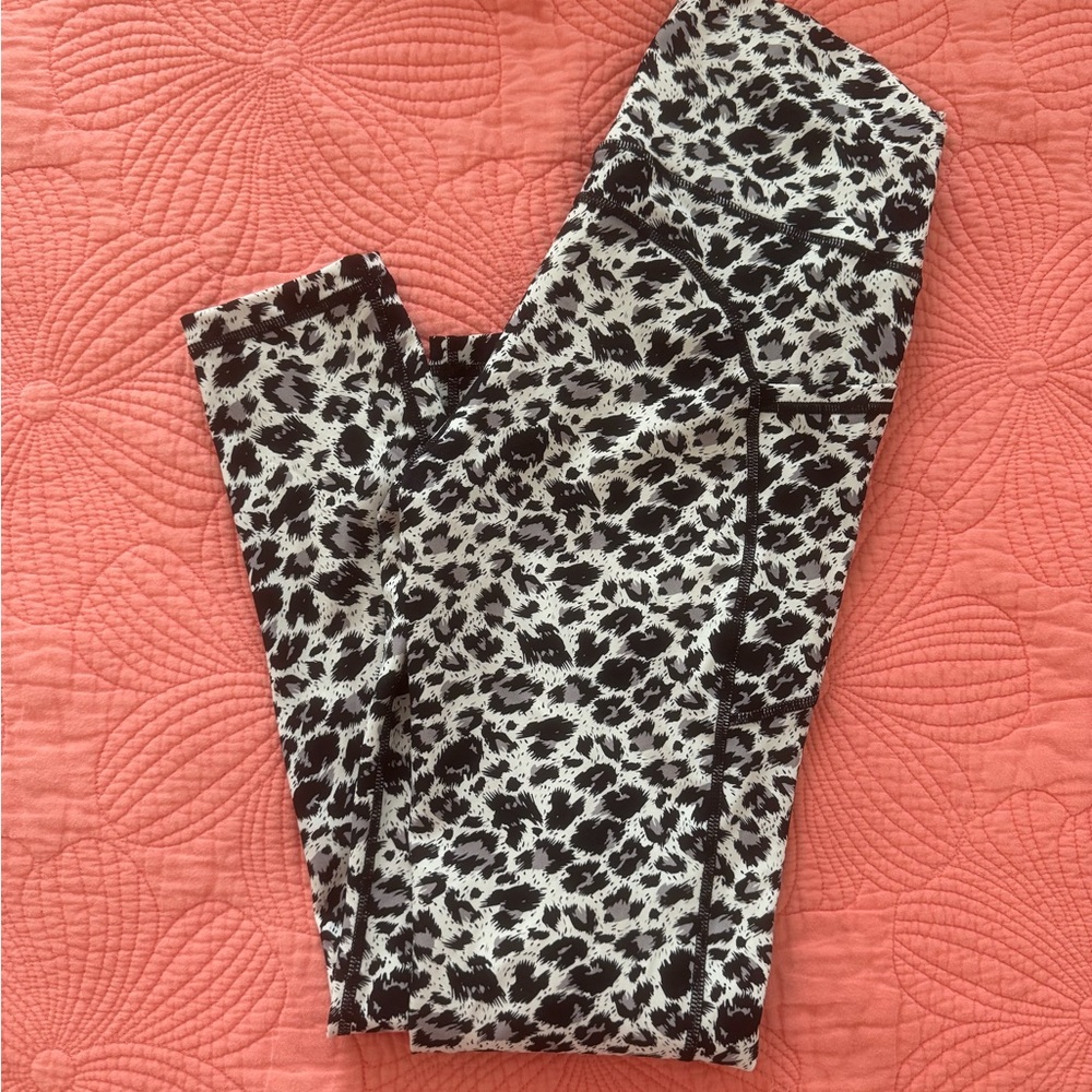 ZYIA Leopard Print Leggings